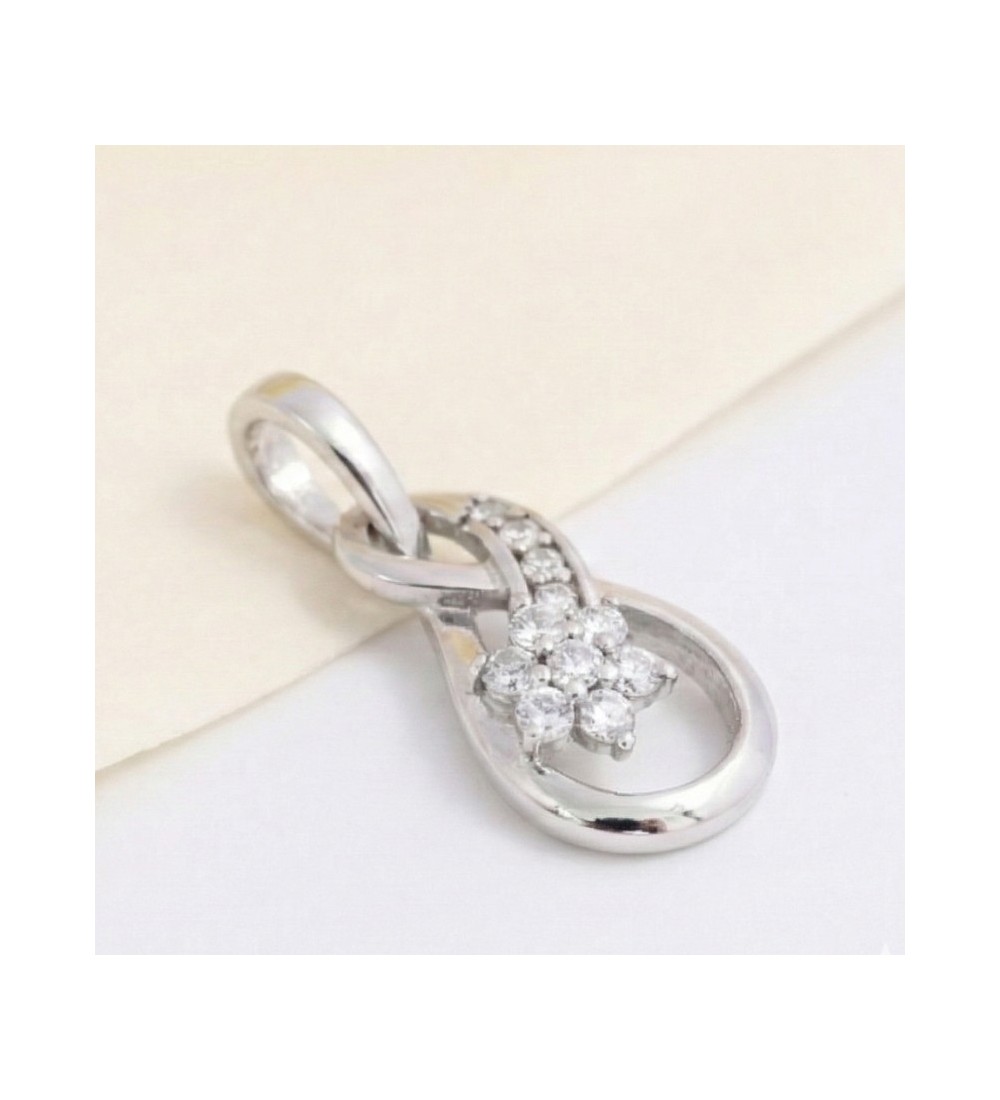 Infinity Loop Pendant – Silver Finish