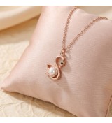 Swan Pearl Pendant Necklace – Rose Gold