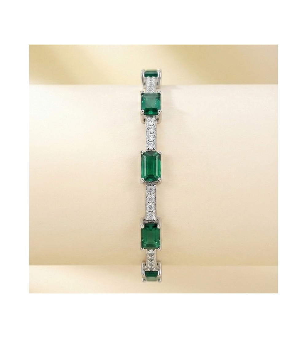 Emerald Elegance Bracelet – Silver Bracelet with Rectangular Green Stones