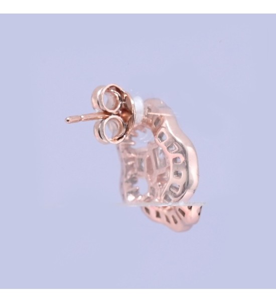 Radiant Halo Stud Earrings – Silver Sparkle with Baguette-Cut Crystals