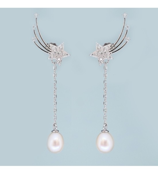Shooting Star Pearl Drop Earrings – Elegant Zirconia & Pearl Dangle