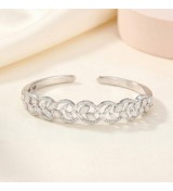 Enchanted Vine Bangle – Silver Leaf Bracelet with Intricate Nature Detailing