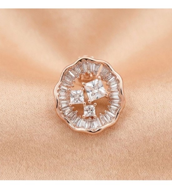 Radiant Halo Stud Earrings – Silver Sparkle with Baguette-Cut Crystals