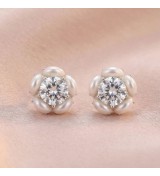 Silver & Rose Gold Pearl Halo Earrings – Elegant Zirconia and Pearl Studs