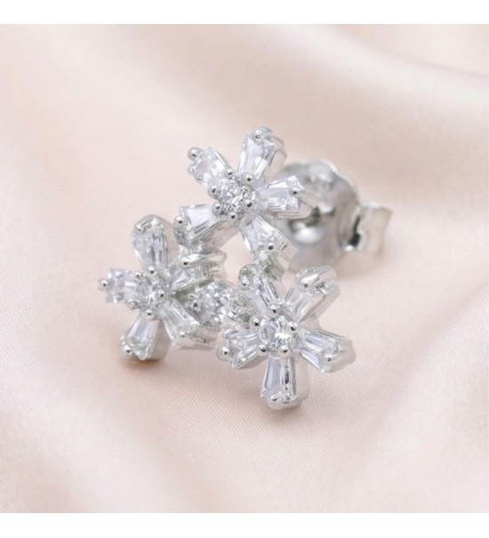 Sparkling Bloom Earrings – Silver & Rose Gold Floral Studs