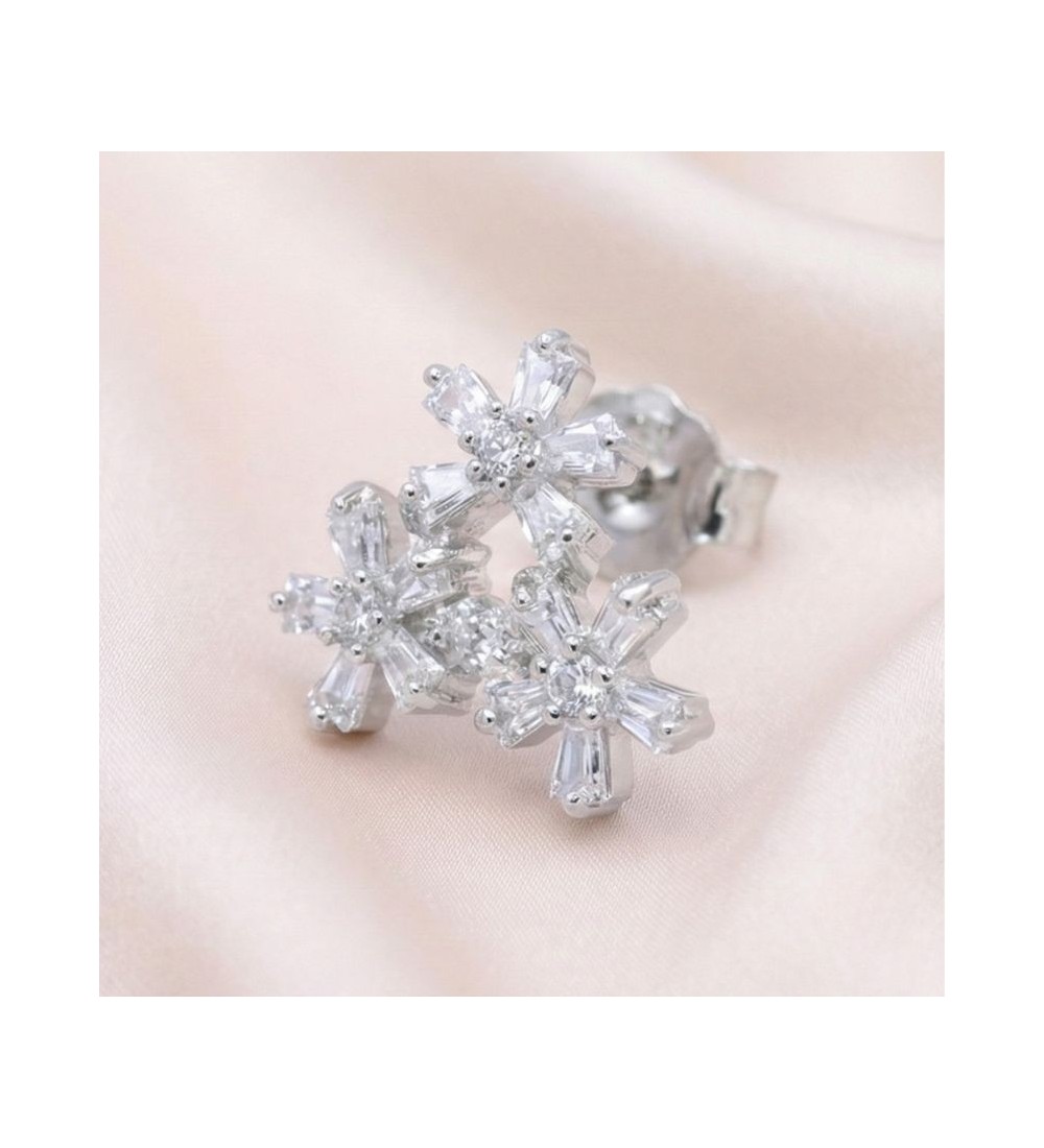 Sparkling Bloom Earrings – Silver & Rose Gold Floral Studs