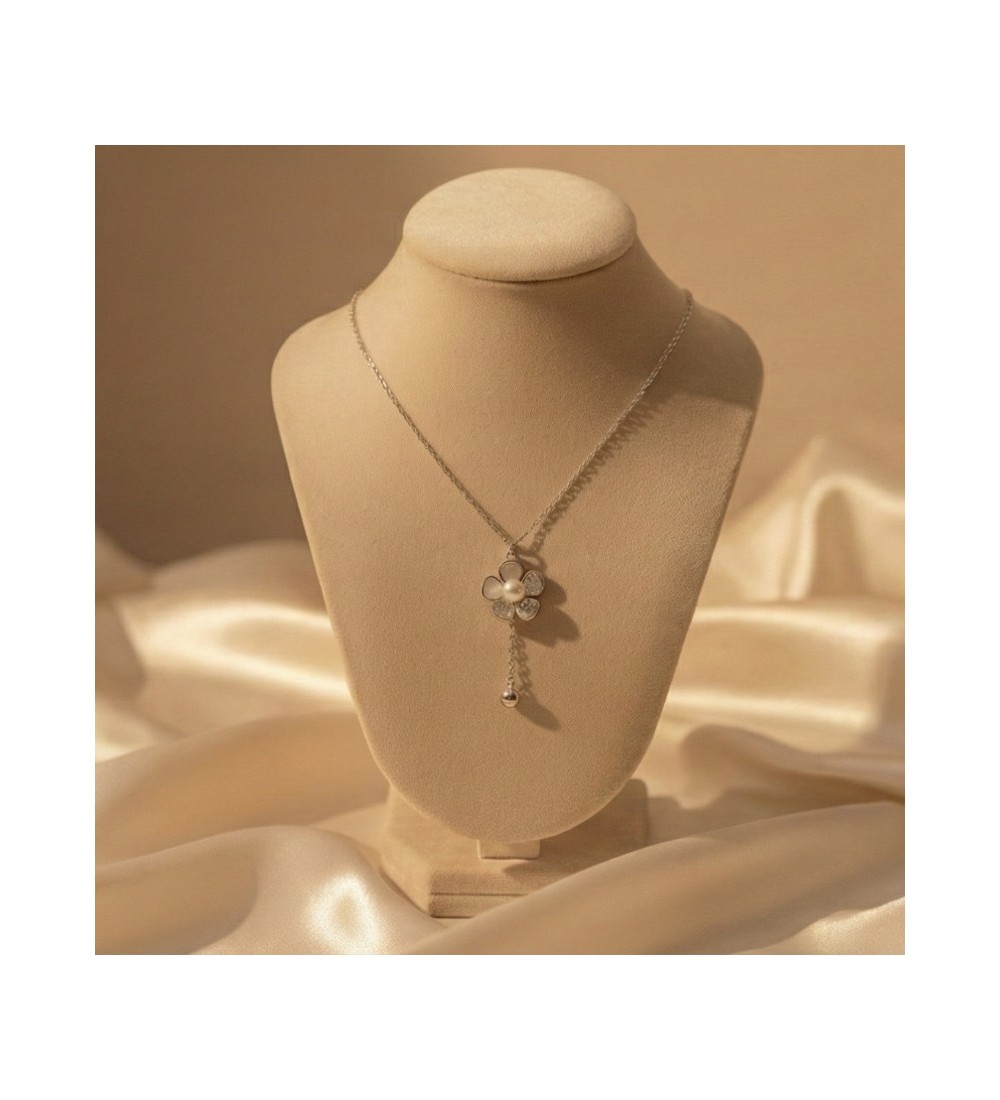 925 Sterling Silver Mother of Pearl Flower Necklace – Dainty Pearl Blossom Drop Pendant – Sparkling Cubic Zirconia Floral Jewelr