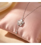 925 Sterling Silver Mother of Pearl Flower Necklace – Dainty Pearl Blossom Drop Pendant – Sparkling Cubic Zirconia Floral Jewelr