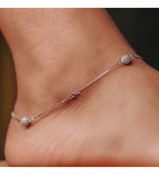 Stellar Shimmer Anklet