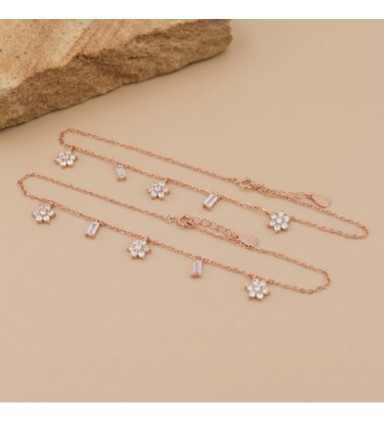 Flora Sparkle Anklet