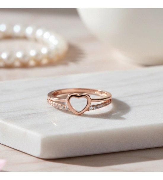 Eternal Heart Pavé Ring