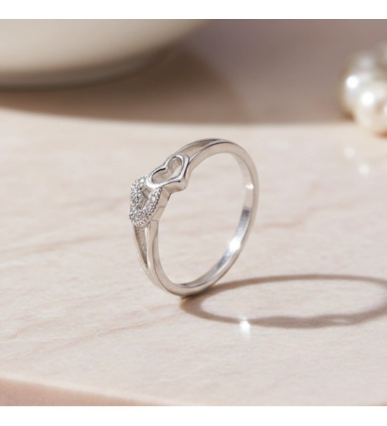 Intertwined Hearts Promise Ring