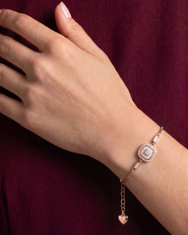 Zuri Lightweight Bracelet