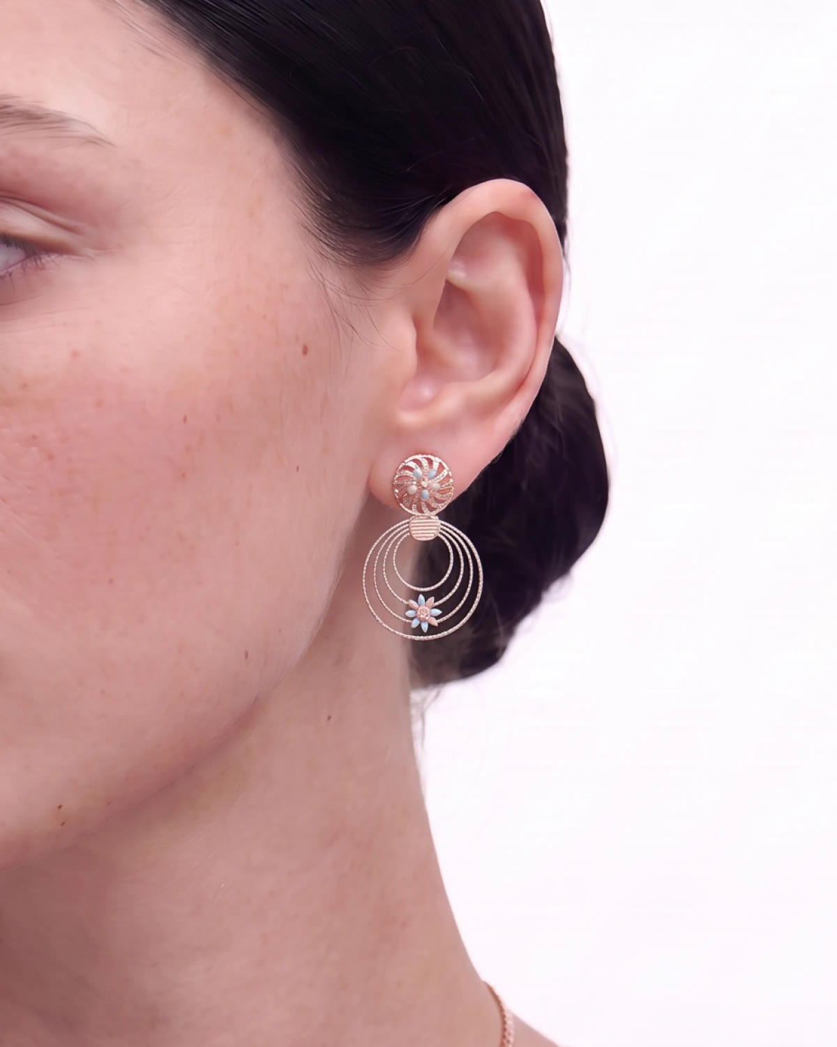 Rose Gold Charming Circles Pendant Set | Stylora