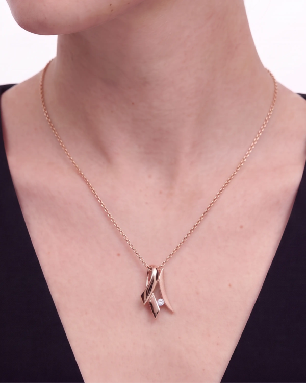 Rose Gold Signature Wave Pendant Set | Stylora