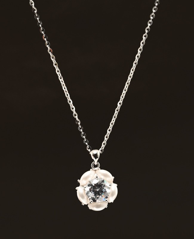 Pearl Glow Pendant Necklace – Silver & Rose Gold Variants