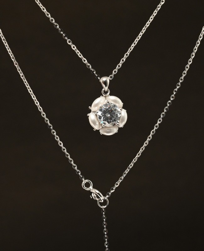 Pearl Glow Pendant Necklace – Silver & Rose Gold Variants